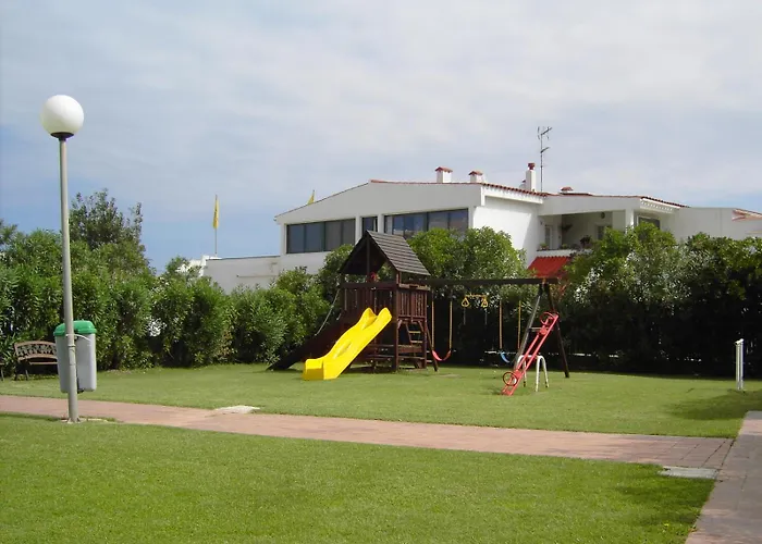 Hotel cerca del colegio: Apartamentos Sol Isla